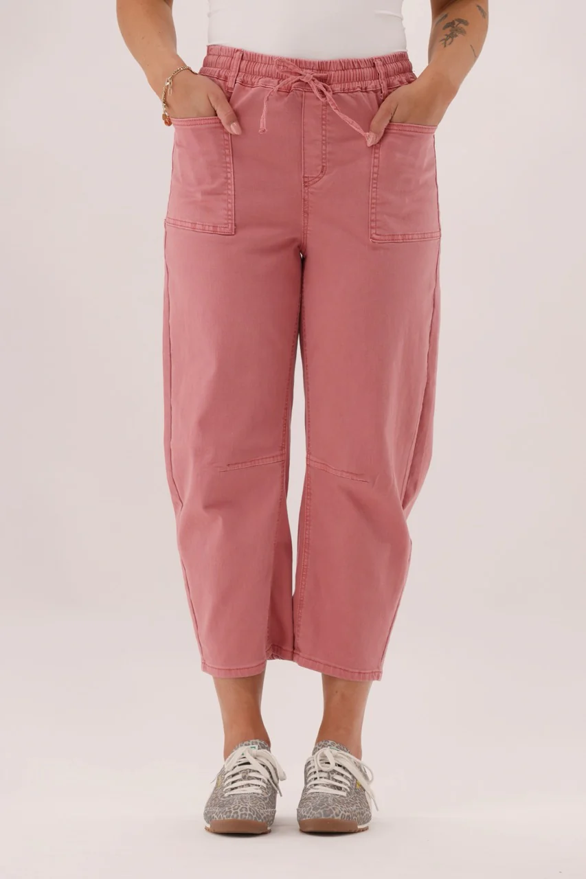Wakee Barrel Jean Rose - Image 3