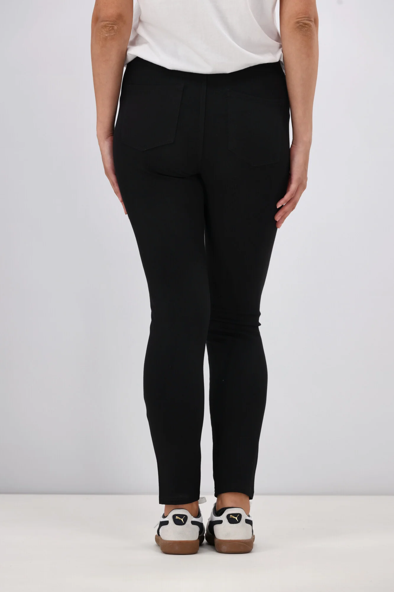 Wakee Denim Moxy Pull On Jean Black - Image 9